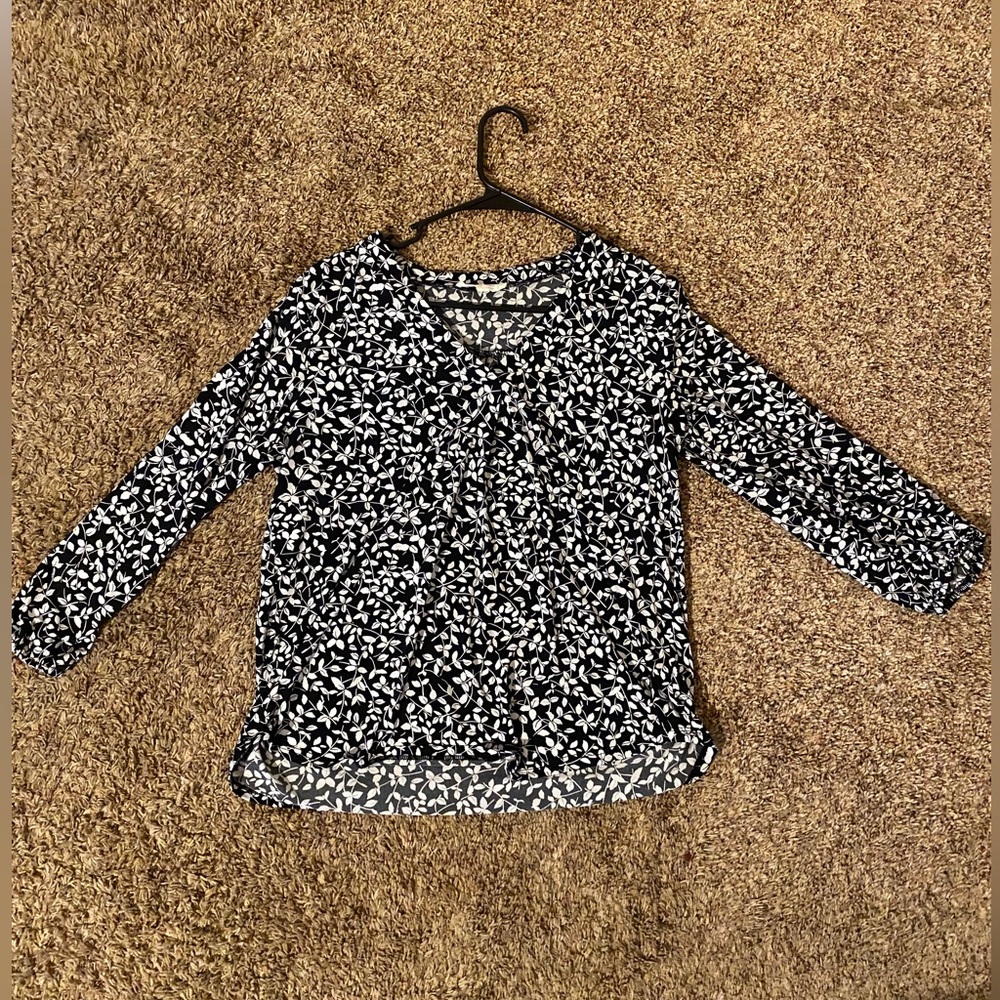 Black and White Leaf Pattern Office Blouse